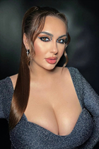 Beautiful ukrainian bride karyna from kiev with Dark Brown hair age 27 photo-9