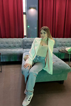 Date ukrainian diana from lviv with Light Brown hair age 21 photo-9