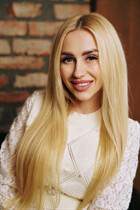 Femme ukrainienne pour le mariage polina de vinnitsa avec Blond cheveux, âge 32 photo-57