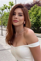 Beautiful czech woman irina from prague with Light Brown hair 31 years old photo-34