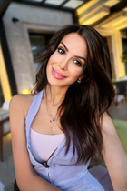 Ukrainian beauty ruslana from atlanta with Dark Brown hair age 32 photo-4