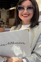 Mariée ukrainienne par correspondance oleksandra de kyiv avec Noirs cheveux, âge 43 photo-15