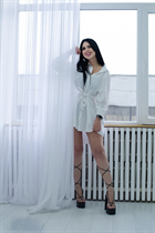 Ukrainian lady diana from kharkov with Black hair age 29 photo-3