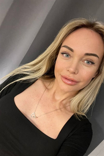 German bride olga from leipzig with Blonde hair 41 years old