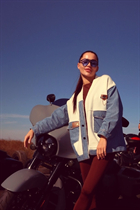 Beautiful ukrainian woman anastasia from odesa with Black hair age 30 photo-2