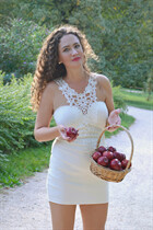 Ukrainian girl tatiana from kiev with Dark Brown hair age 49 photo-3