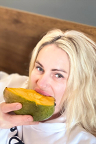 Deslumbrante mujer ucraniana julia de kropyvnytskyi con pelo Rubio y edad 48 photo-20