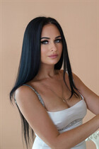 Girl in Ukraine yulia from kharkov with Black hair age 40 photo-1