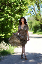 Pretty Ukrainian girl viktoria from kharkov with Dark Brown hair age 59 photo-8