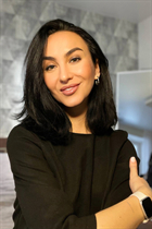 Femme parfaite alla de paris avec Brunette cheveux, âge 42