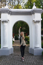 Lady from Ukraine valeria from konstantinovka with Blonde hair age 24 photo-4