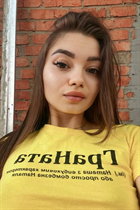 Ukrainian lady yelyzaveta from kharkov with Light Brown hair age 21 photo-3