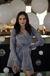 Ukrainian girl olga from kiev with Dark Brown hair age 29