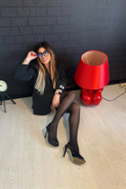 madrid bride svetlana with Light Brown hair age 43 photo-4