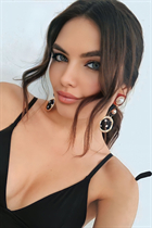 Mariée de vilnius ruslana avec Brunette cheveux, âge 33 photo-16