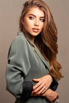 Mujer ucraniana para matrimonio yulia de kiev con pelo Rubio y edad 30 photo-4