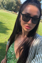 Dating a german girl margarita from berlin with Black hair 31 years old photo-20