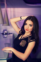 Jolie fille ukrainienne marina de kiev avec Noirs cheveux, âge 30 photo-3