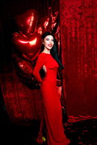 Femme ukrainienne pour sortir avec oksana de kiev avec Noirs cheveux, âge 47 photo-8