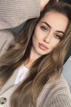 Ukrainian girl mariana from lviv with Black hair age 27 photo-5