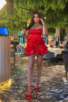 Ukrainian girl sofia from lviv with Dark Brown hair age 19 photo-4