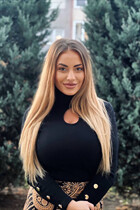 Belle femme roumaine yasmina de bucharest avec Blond cheveux 28 ans photo-5
