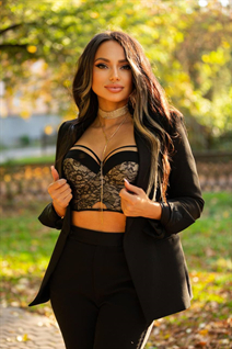 Ukranian bride irina from ivano-frankovsk with Dark Brown hair age 39