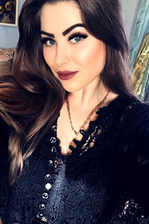 Ukrainian lady marta from rivne with Light Brown hair age 25