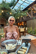 Beautiful woman of Ukraine julia from madrid with Blonde hair age 51 photo-2