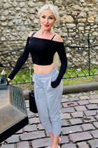 Dama ucraniana svetlana de kharkov con pelo Rubio y edad 48 photo-5