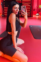 Slavic women yana from kiev with Black hair age 30 photo-7