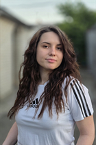 Mariée ukrainienne yana de lutsk avec Chatain clairs cheveux, âge 23 photo-7