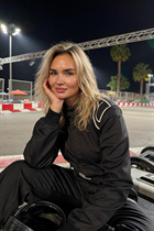 zagreb mariée zhanna avec Blond cheveux, âge 44 photo-17