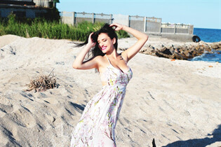 Ukrainian woman for marriage tatyana from kiev with Dark Brown hair age 28 photo-20