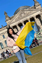 Dating a german woman inna from berlin with Black hair 51 years old photo-22