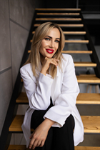 Ukrainian girl model irina from chernivtsi with Blonde hair age 36 photo-4