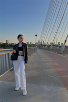 Dating a romanian woman maria from constanta with Light Brown hair 20 years old photo-8