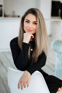 Ukrainian pretty girl olha from kharkov with Light Brown hair age 35