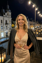 Femme ukrainienne en ligne inna de chernivtsi avec Chatain clairs cheveux, âge 41 photo-6