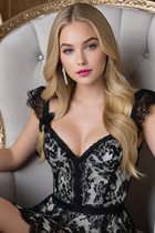 Dating ukrainian woman maryna from chernivtsi with Blonde hair age 22 photo-15