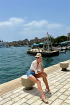 Perfect woman valeriya from nicosia with Blonde hair age 46 photo-2