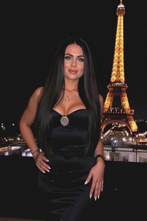 Fille célibataire ukrainienne olesia de kyiv avec Brunette cheveux, âge 34