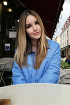 Ukrainian lady olena from lviv with Light Brown hair age 33 photo-5