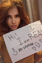 Perfect woman veronica from dubai with Red hair age 34 photo-2