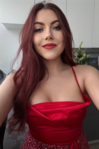 Femme parfaite olesya de paris avec Chatain clairs cheveux, âge 19 photo-38