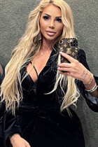 Bride from marbella dorina-liliana with Blonde hair age 38