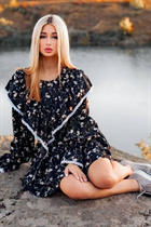 Mariée ukrainienne kateryna de kropyvnytskyi avec Blond cheveux, âge 18 photo-7
