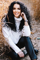 Chica ucraniana anastasia de kiev con pelo Marrón oscuro y edad 39 photo-11