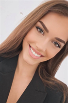 Beautiful women from ukraine olena from zhitomir with Light Brown hair age 22