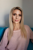 Dating a german woman alexandra from lerrach with Blonde hair 46 years old photo-33